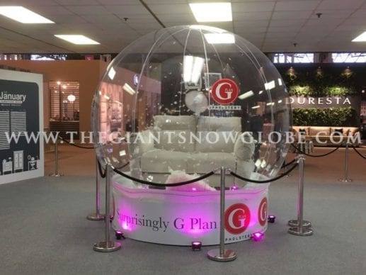 Sofa Display Globe